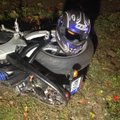 Несовершеннолетний подросток с признаками опьянения ехал на самодельном мотоцикле без шлема и прав — он упал и попал в больницу