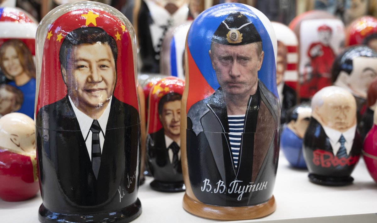 Moskva kaubandusvõrgus on saadaval ka Xi ja Putini kujutistega suveniirid.