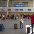 DELFI FOTOD ja VIDEO: Tallinna sadamasse "lõksu" jäänud Viking Stari reisijad lennutatakse spetsiaalse lennuga Norrasse
