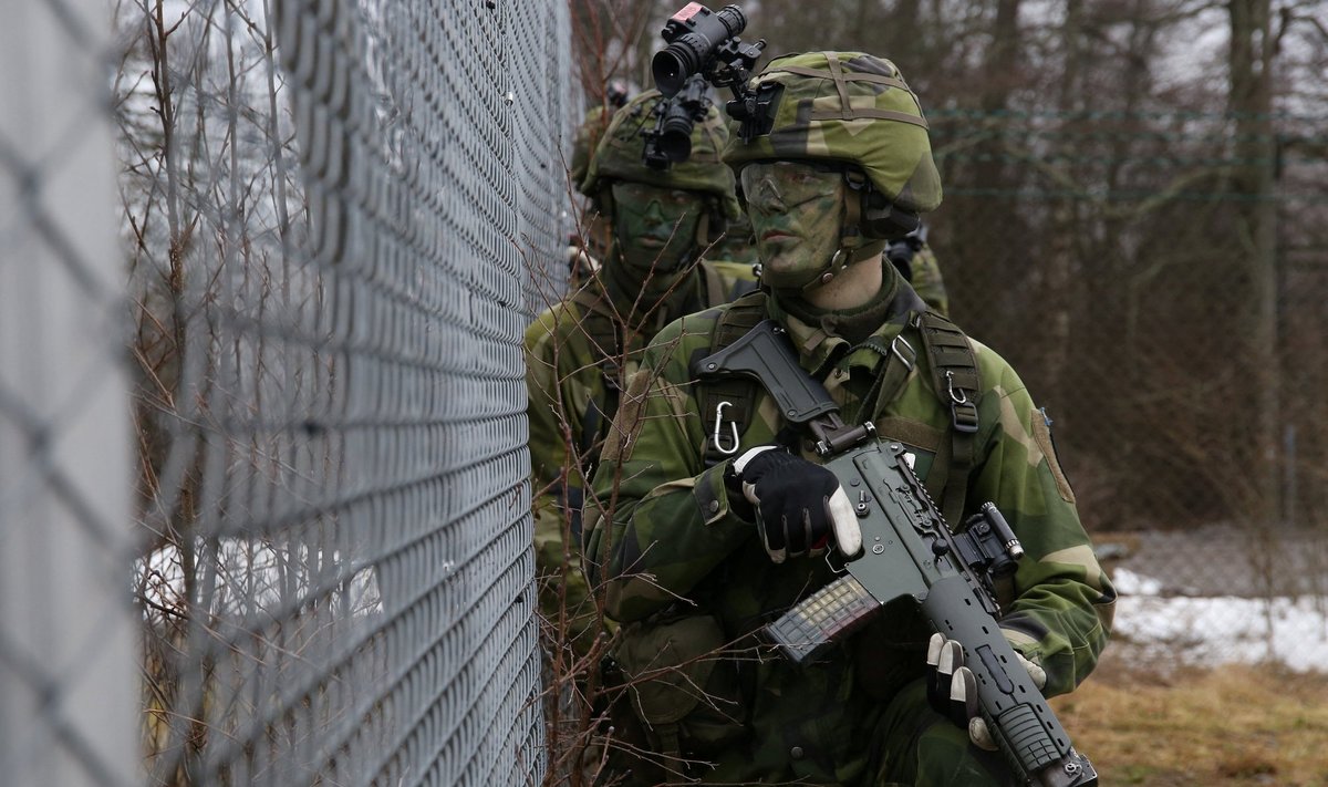 Rootsi väed õppusel Kungsängenis.