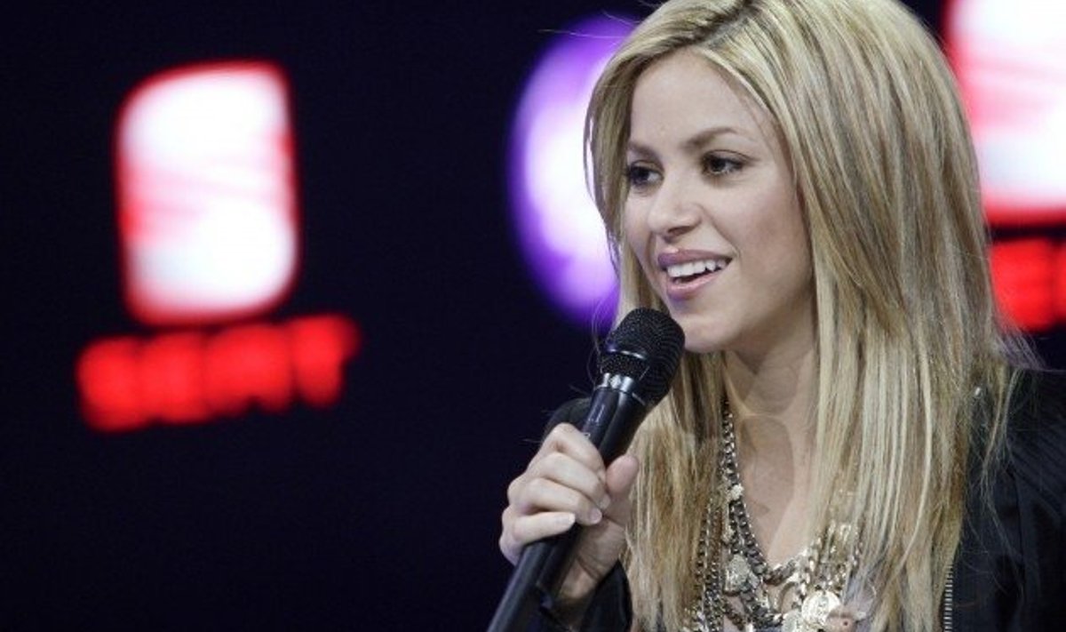 Genfis tegi promotööd ka Shakira isiklikult. Foto Valentin Flauraud, Reuters