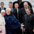 ФОТО: "Это столетие для Вас было отмечено множеством испытаний и мук". Папа Франциск обратился к жителям Литвы