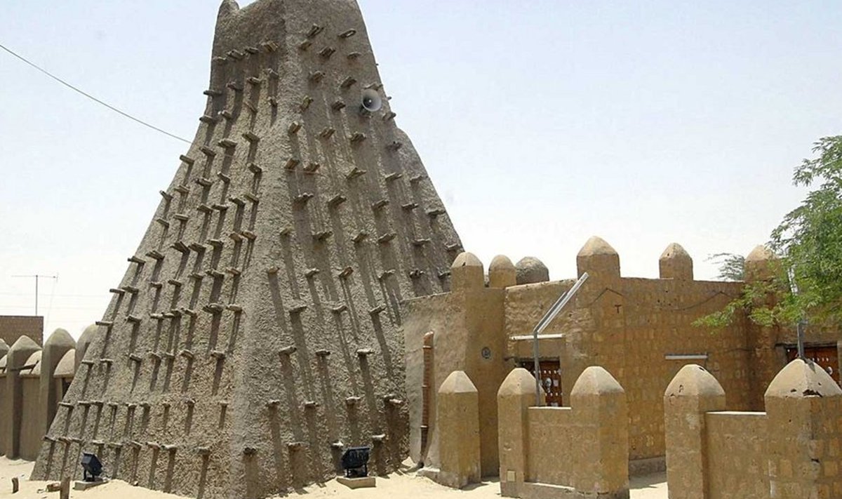 Timbuktu ajalooline mošee jäi esialgu terveks. (Foto: AFP/Scanpix)