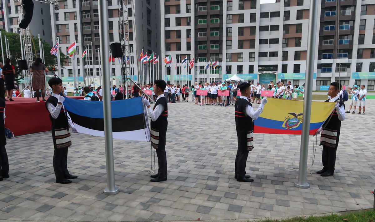 Eesti lipu heiskamise tseremoonia universiaadi sportlaskülas
