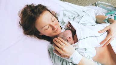 GRAAFIK | TAI: Möödunud aasta paistis silma selle sajandi kõige väiksema sündide ja sünnitajate arvu poolest
