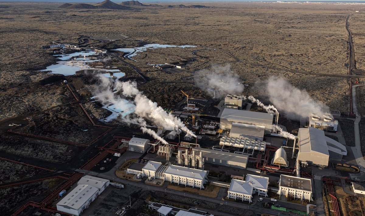 Svartsengi geotermilise elektrijaama ümber on ehitatud tugevdusi, et kaitsta seda vulkaanipurske korral