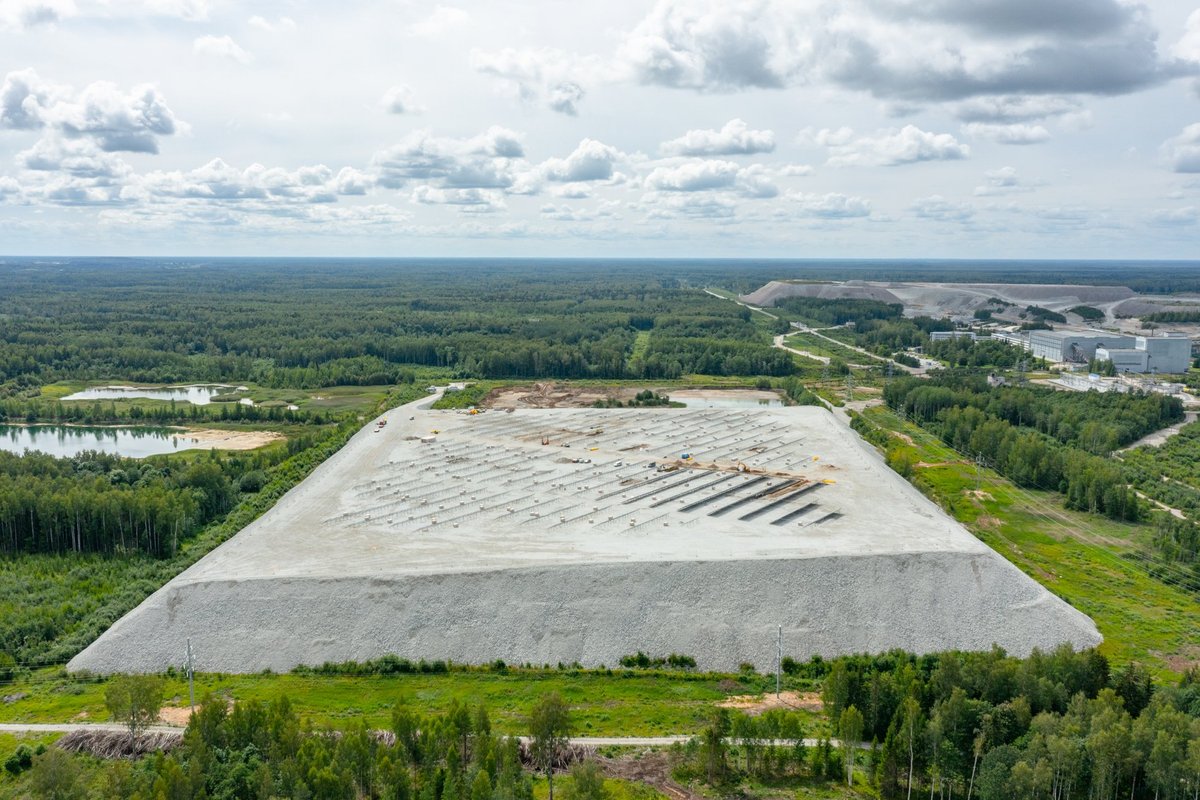 Centrala solară Ida-Virumaa Estonia a început să producă energie electrică