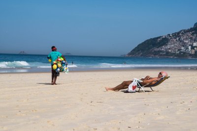 Niisama logelejaid kohtab maailmakuulsatel randadel väga vähe. Pigem lähevad kohalikud sinna sportlikult aega veetma.