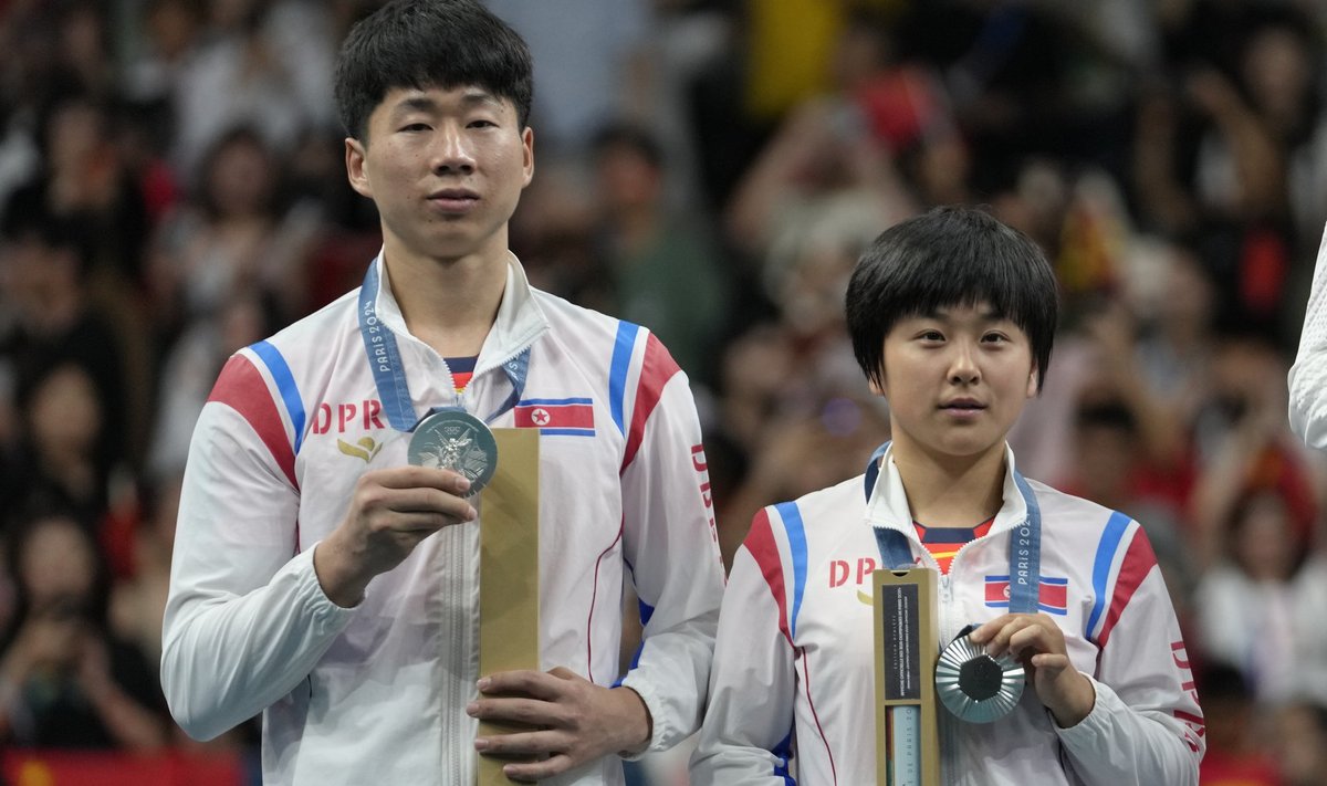 Jong Sik Ri ja Kum Yong Kim üllatasid Pariisis maailma olümpiahõbedaga