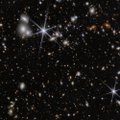 Webbi teleskoop avastas kahe massiivse musta augu ühinemise varasest universumist