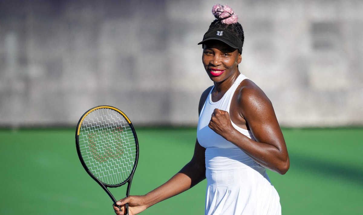Venus Williams pääses Cincinnati WTA 1000 turniiril teise ringi.