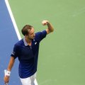 Россиянин Медведев выиграл US Open и извинился перед Джоковичем