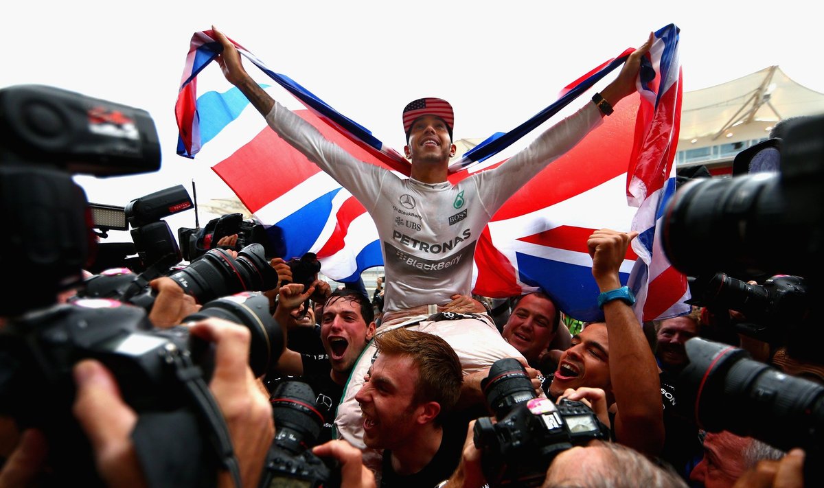 Lewis Hamiltonist sai kolmekordne maailmameister.