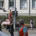 ФОТО: На опасном пешеходном переходе у Таллиннского университета наконец установили светофор
