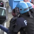 VIDEO: Politsei viis Itaalia-Prantsuse piirilt minema kümneid rannas ööbinud migrante