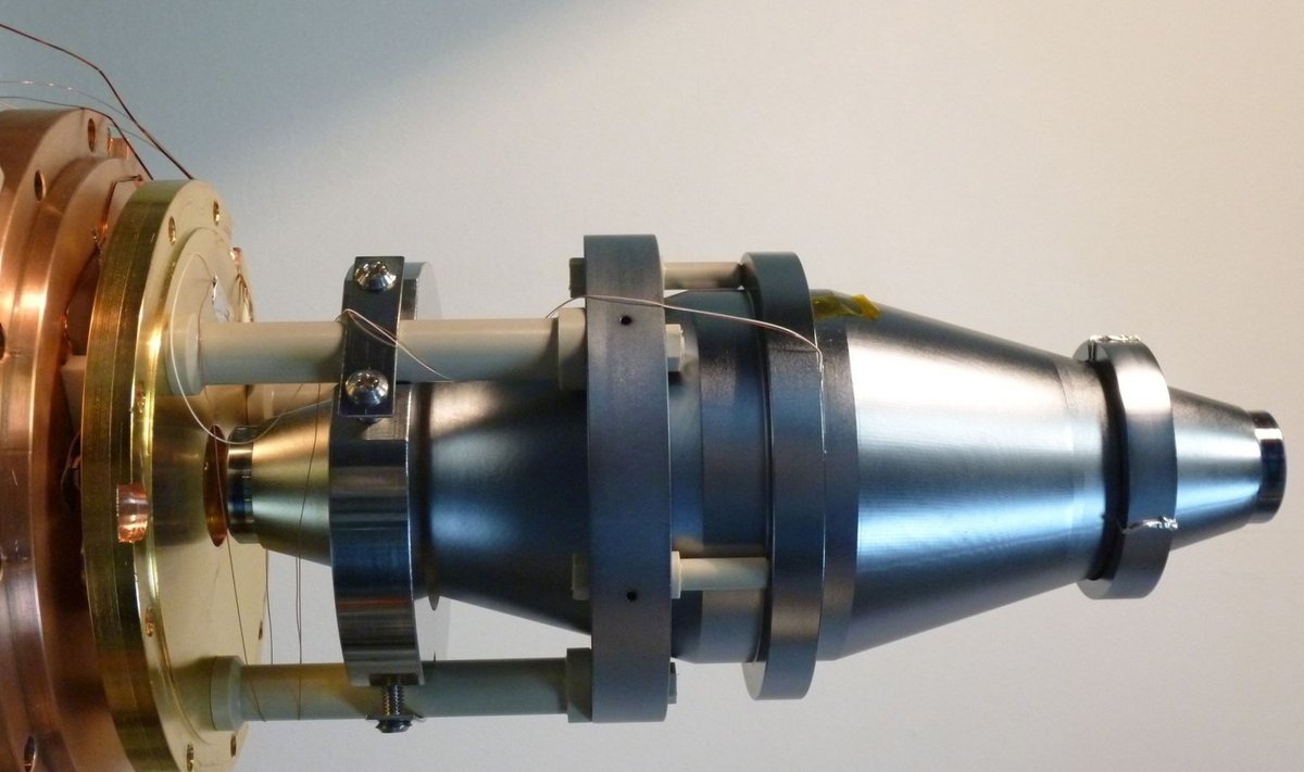 Maailma teravaim laser, õigemini üks eksemplar kahest. (Foto: Saksamaa riiklik metroloogiainstituut / www.ptb.de)