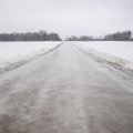 Вниманию водителей! Ледяной дождь сделал дороги очень скользкими в пяти уездах