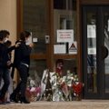 Võimud: islamist, kes raius Prantsusmaal õpetajal pea maha, palus ohvri leidmiseks kooli ees seisnud noorte abi