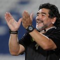 FOTOD: Jalgpallilegend Diego Maradona leidis endale 30 aastat noorema kallima