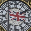 Великобритания высылает российских дипломатов и замораживает контакты на высшем уровне