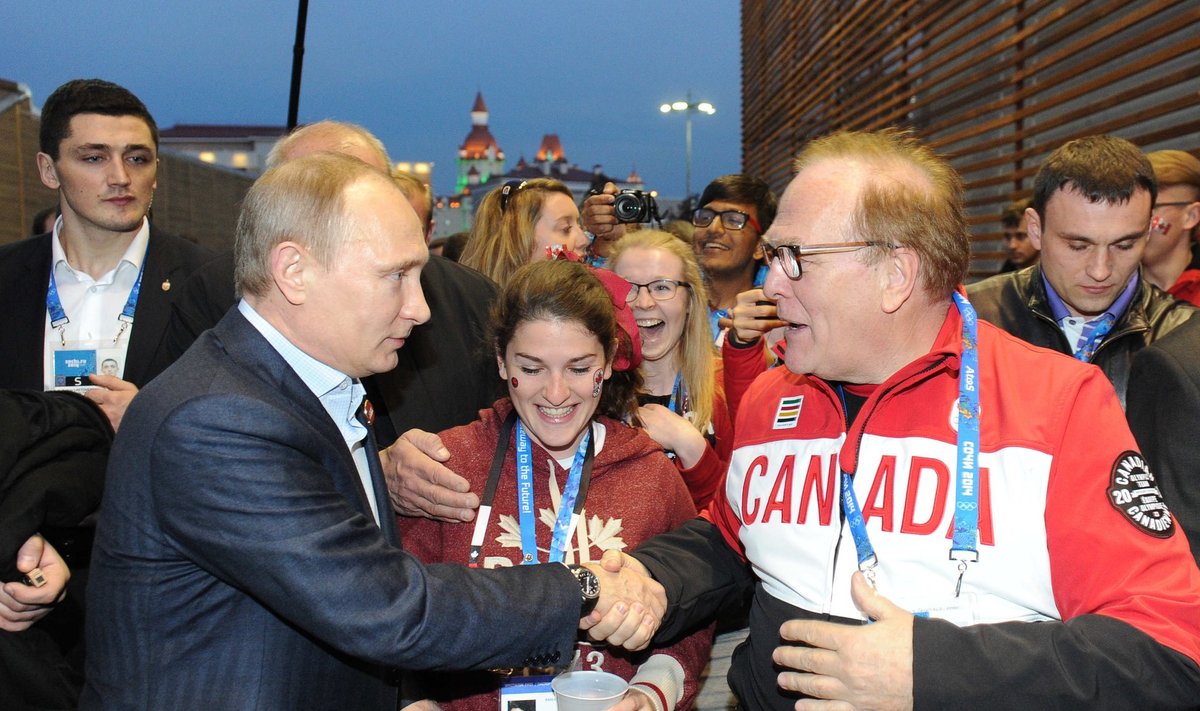 Vladimir Putin visits Canada House in Olympic Park