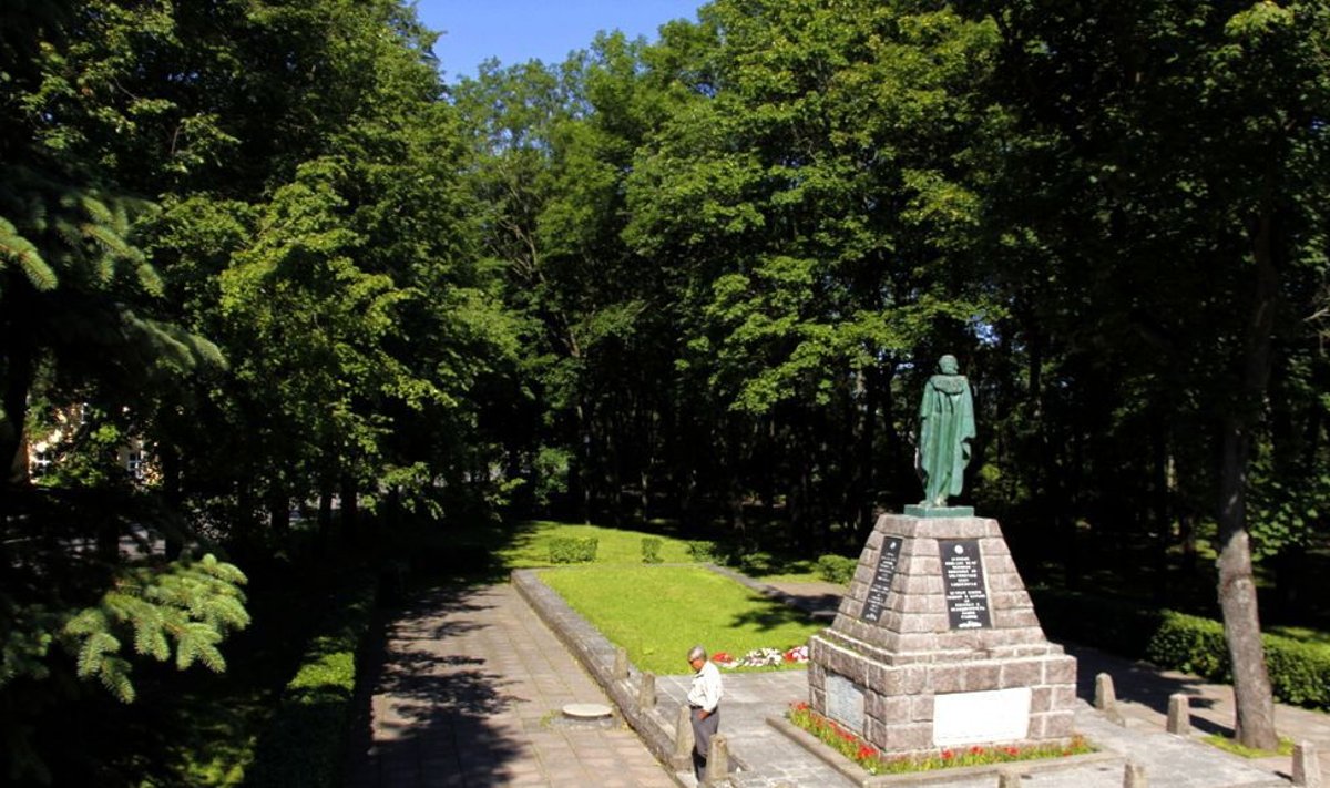 kohtla-järve, monument