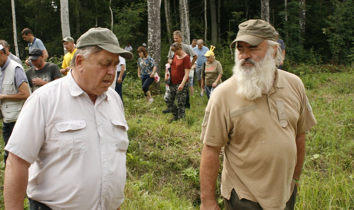 Erametsaomanikud pidasid läinud aastal suvepäevi Ruunaveres ja käidi külas ka 2016. aasta parima metsamajandaja Rain Ajaotsal.