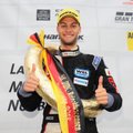 Tristan Viidas võidutses väljakutsuval Nürburgringil ning jätkab sarja liidrina