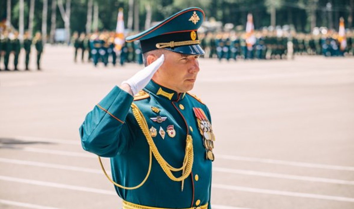 JÄRJEKORDNE KAOTUS: Vene kindralmajor Vladimir Zavadski hukkus eile pärastlõunal Ukrainas.
