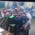 VIDEO | Venemaal Novokuznetskis lasti baaris maha vanglast vabanemist tähistanud kriminaalne autoriteet