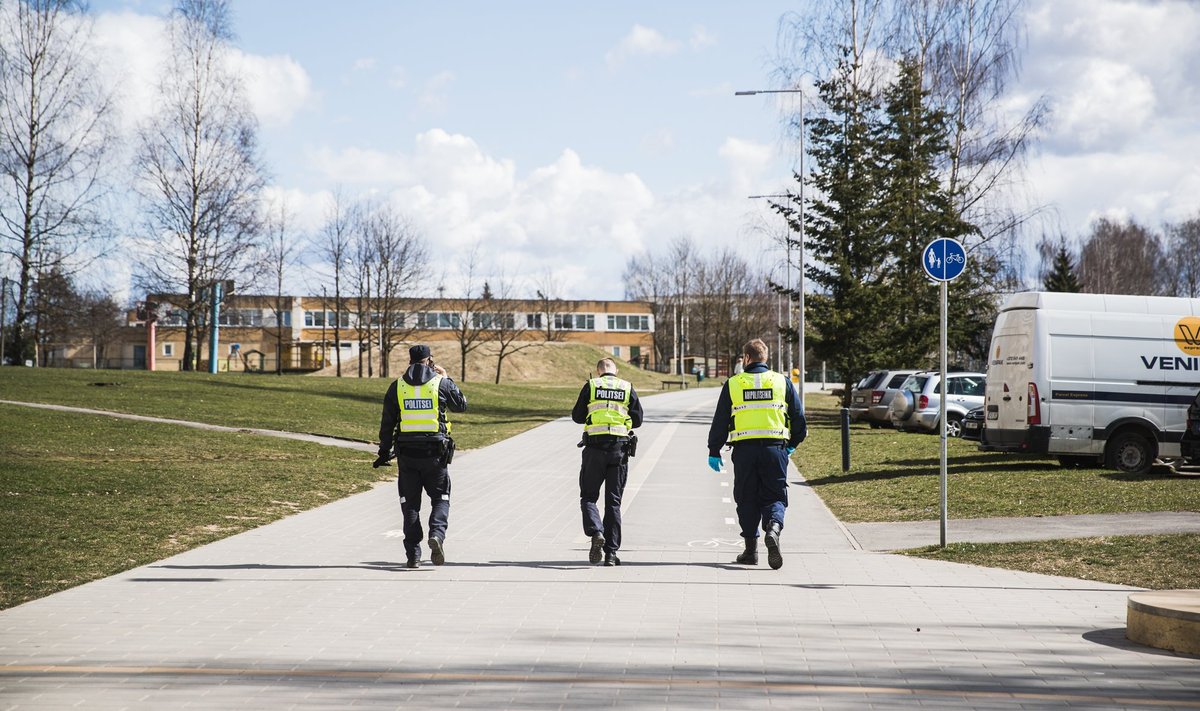 Для сохранения существующих сотрудников и вербовки новых взамен уволившихся, зарплата полицейского должна составлять 1,2 от средней по Эстонии.