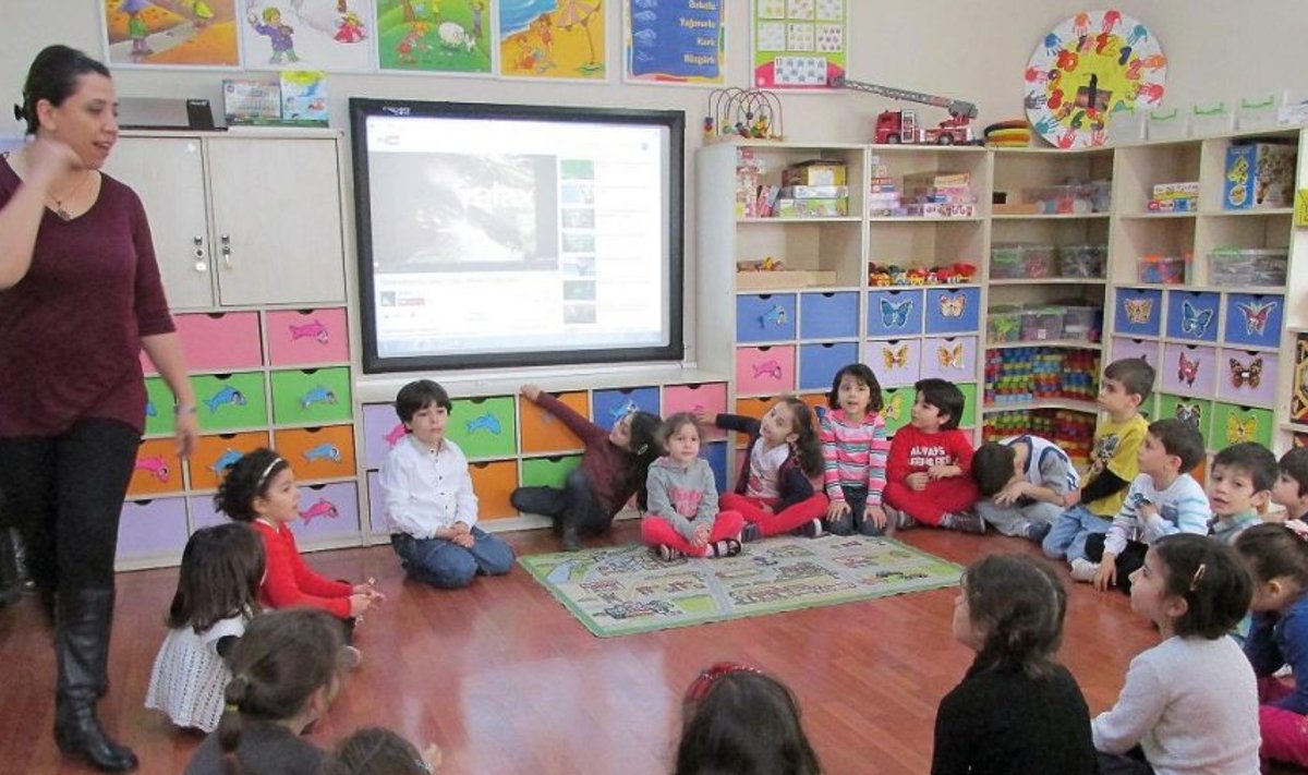Lapsed lasteaias õppimas. Foto: Riina Rosar