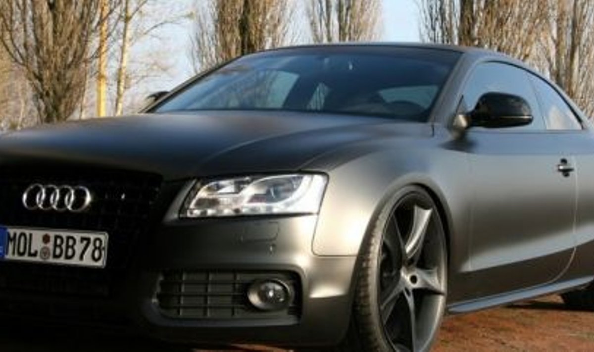 Avus Audi A5 Coupe Matte Black