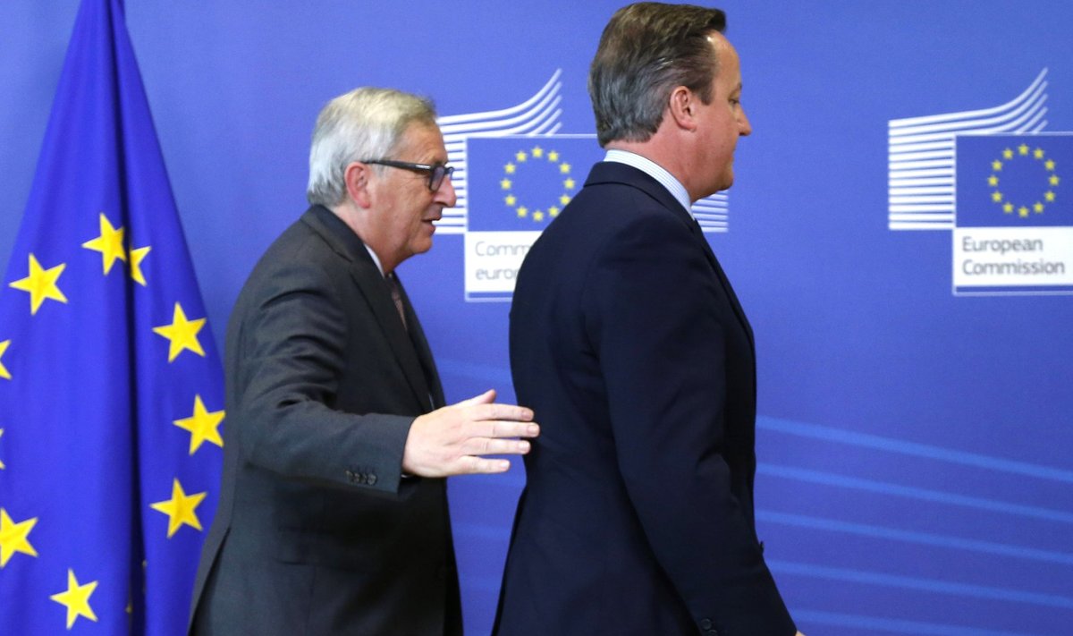 „Hakkame nüüd minema,” paistab Juncker (vasakul) ütlevat Cameronile eilsel kohtumisel Brüsselis.
