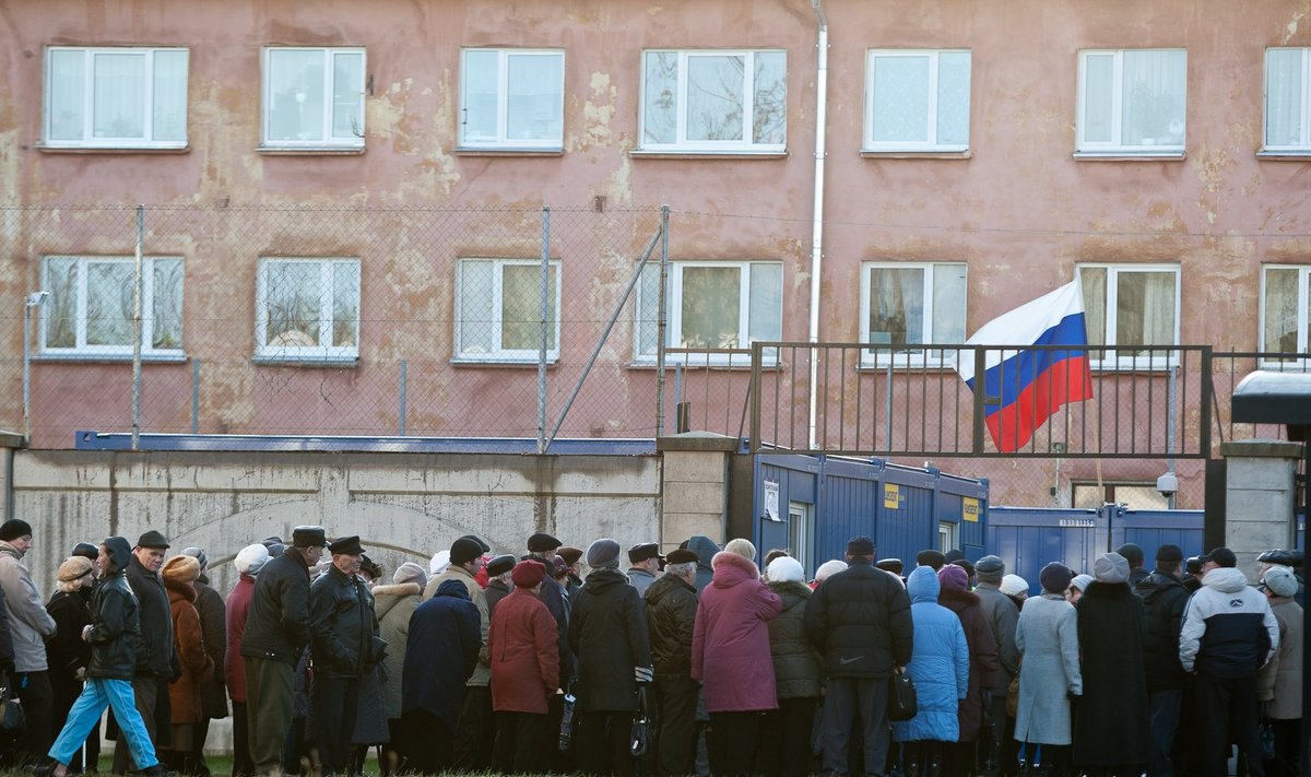 Narvas - Vene duuma valimiste eel
