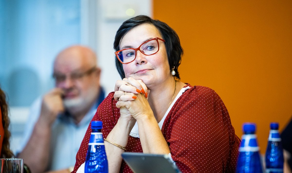 Möödunud oktoobris võitis Katri Raiki valimisliit Narva kohalikud valimised. Raik pälvis konkurentsitult suurima häältesaagi: 4512 häält. Tema valimisliit korjas 44% hääli.
