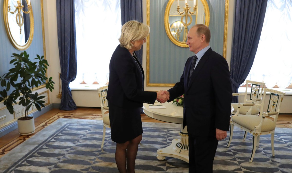 Marine Le Peni kohtumine Vladimir Putiniga 2007. aastal.