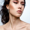 Легкий и акварельный: весенний макияж от визажиста Yves Saint Laurent в Прибалтике