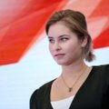 ФОТО: Фигуристка Липницкая впервые показала мужа и дочку