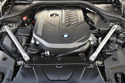 Uus BMW Z40