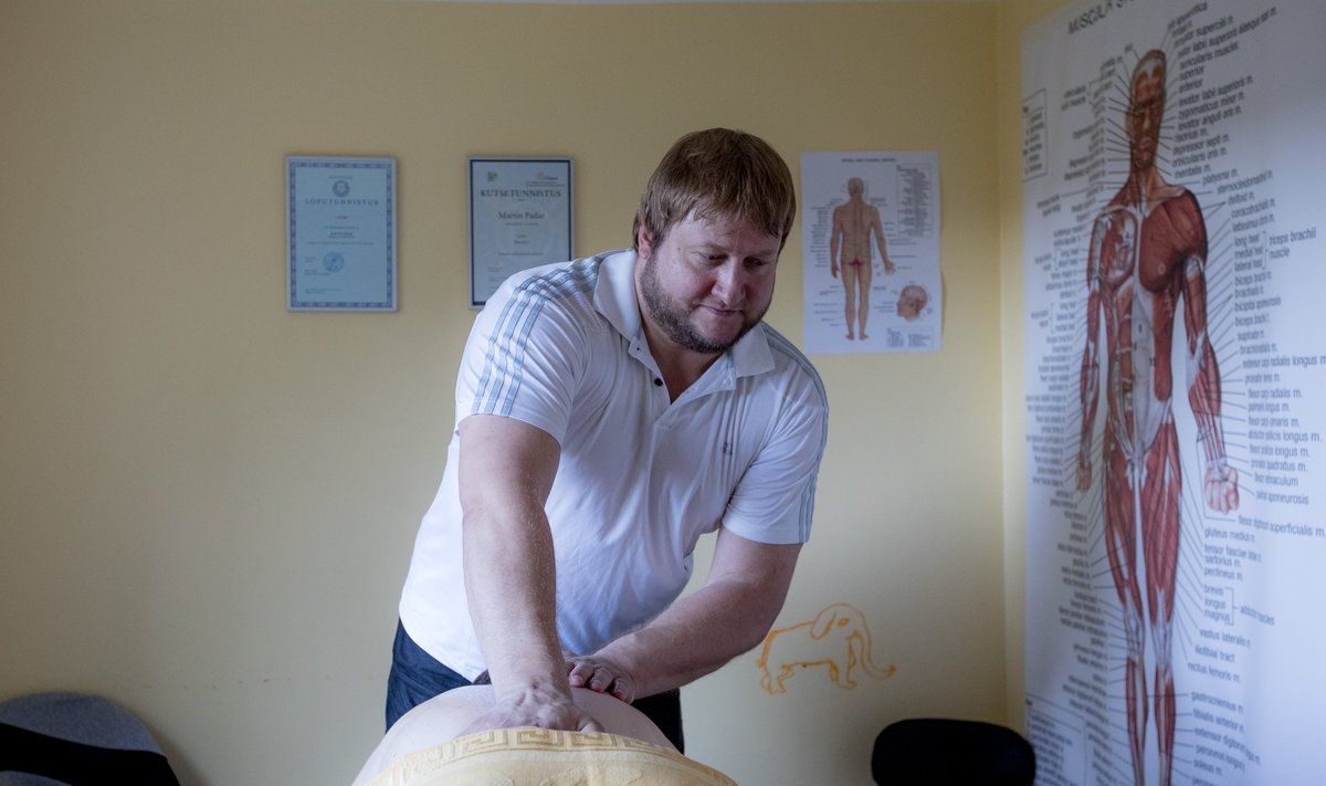2014. aastal massaažikooli lõpetanud Martin Padar naudib uue eriala pakutavat laia tööpõldu.